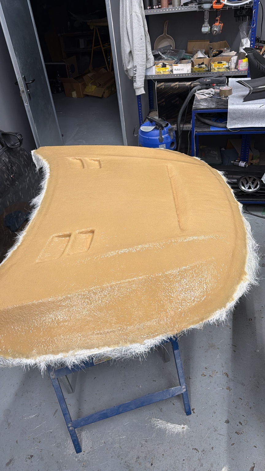 Fabricación del molde del capó Focus ST Vented Z6